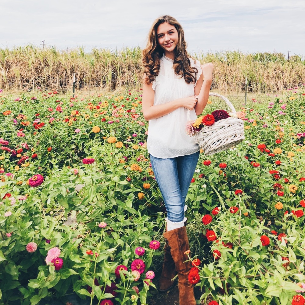 Meet your Posher, Madelyn